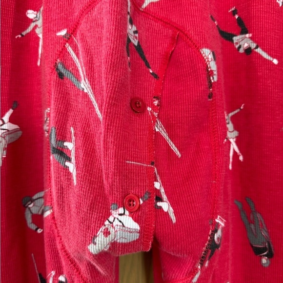 2018 Hudson' Bay Team Canada Winter Olympic Unisex Union Suit with Dust Bag - Picture 5 of 10